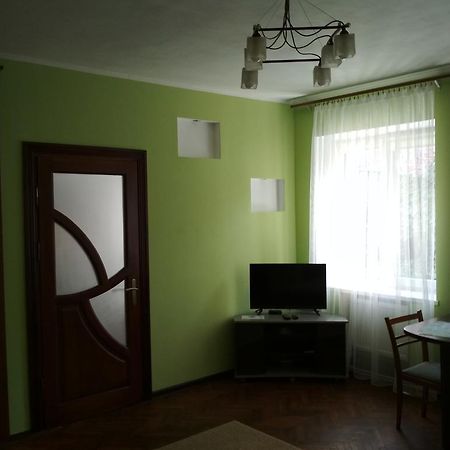 Like A Local Apartment Leopoli Esterno foto